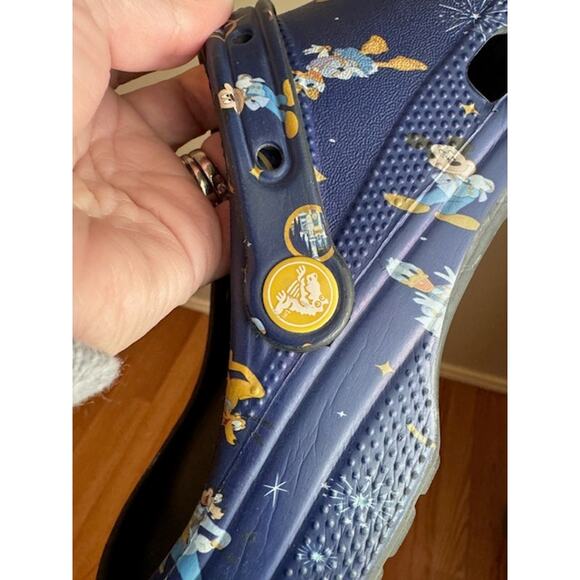 Disney x Crocs 2021 Walt Disney World 50th Anniversary Crocs M11/W13 - Picture 11 of 12